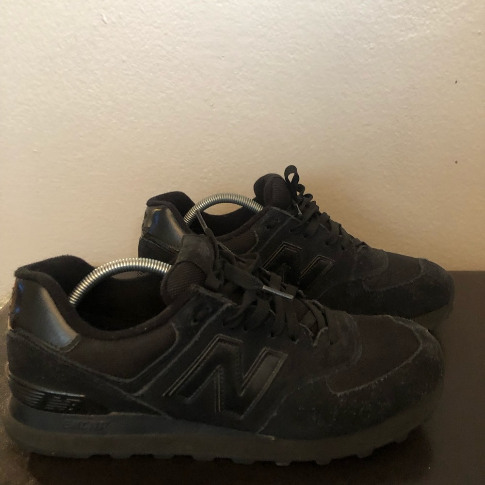 Used - New Balance 574 - Size 10.5